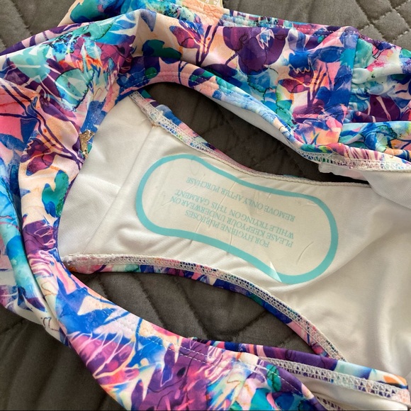 Lisa Blue One Piece Swimsuit Tropical Print - Picture 5 of 8